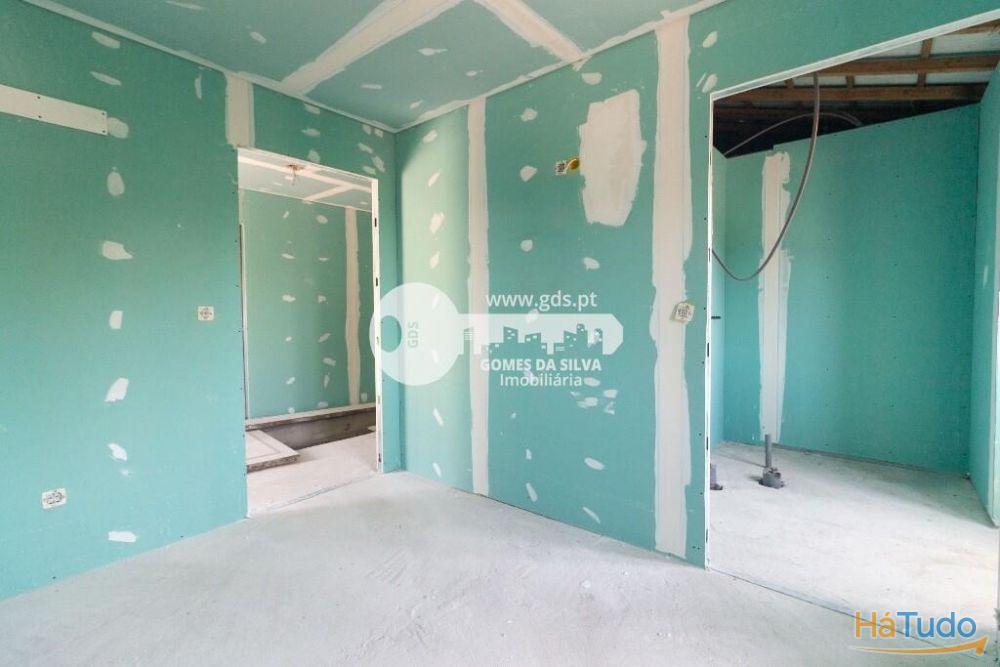 Moradia T2 à venda no concelho de Vieira do Minho, Braga Moradia T2 à venda no concelho de Vieira do Minho, Braga