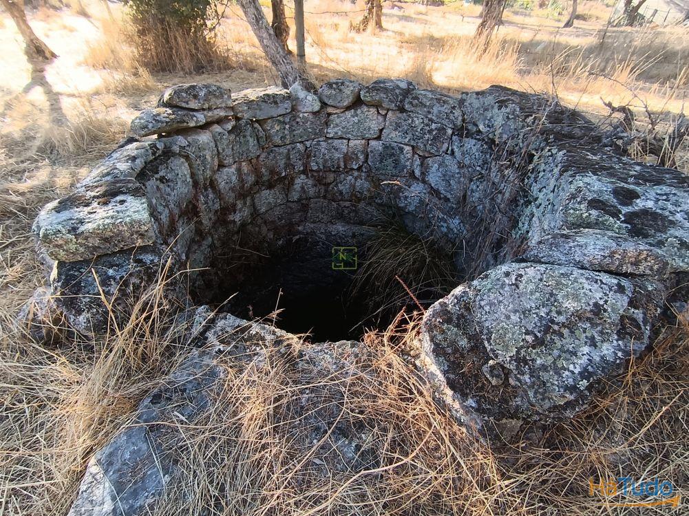 Terreno rústico na Fonte Santa, em Águas, Penamacor Terreno rústico na Fonte Santa, em Águas, Penamacor
