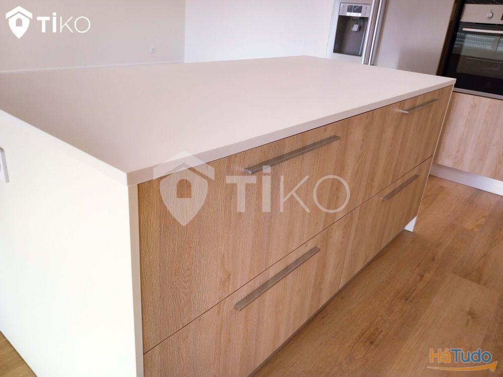 Apartamento T3 + 1 DUPLEX  com garagem/BOX  e arrumos à venda em Montijo Apartamento T3 + 1 DUPLEX  com garagem/BOX  e arrumos à venda em Montijo