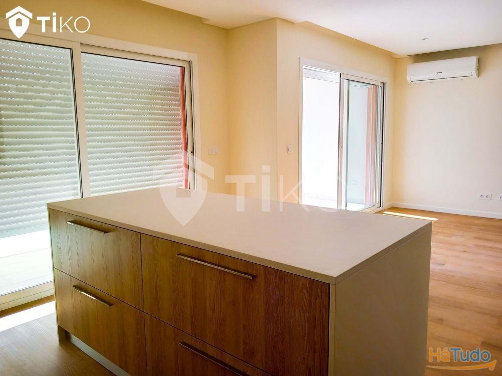Apartamento T3 + 1 DUPLEX  com garagem/BOX  e arrumos à venda em Montijo Apartamento T3 + 1 DUPLEX  com garagem/BOX  e arrumos à venda em Montijo