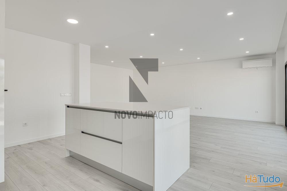 Montijo - Apartamento T3 Duplex c/ Parqueamento Montijo - Apartamento T3 Duplex c/ Parqueamento