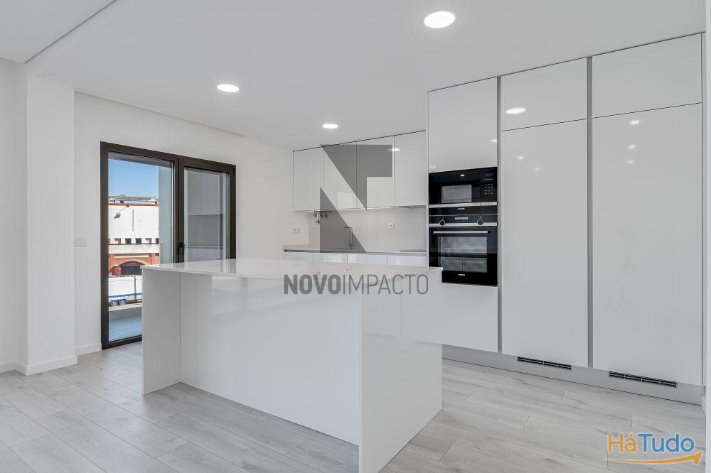 Montijo - Apartamento T3 Duplex c/ Parqueamento Montijo - Apartamento T3 Duplex c/ Parqueamento
