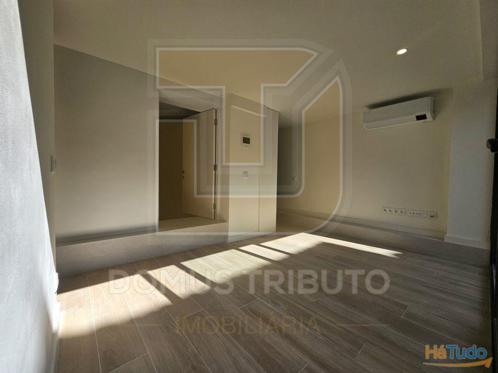 Apartamento T0+1 com Terraço, Novo, junto ao Mercado de Matosinhos Apartamento T0+1 com Terraço, Novo, junto ao Mercado de Matosinhos