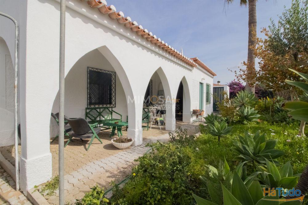 Moradia T3+2 com 3 Anexos Independentes em Alvor Moradia T3+2 com 3 Anexos Independentes em Alvor