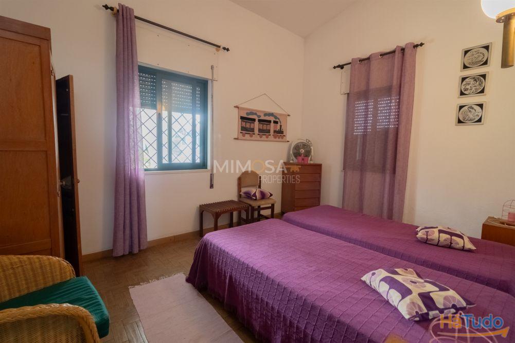 Moradia T3+2 com 3 Anexos Independentes em Alvor Moradia T3+2 com 3 Anexos Independentes em Alvor