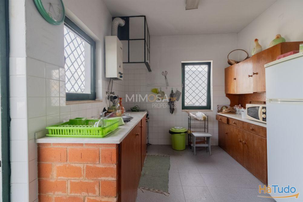 Moradia T3+2 com 3 Anexos Independentes em Alvor Moradia T3+2 com 3 Anexos Independentes em Alvor