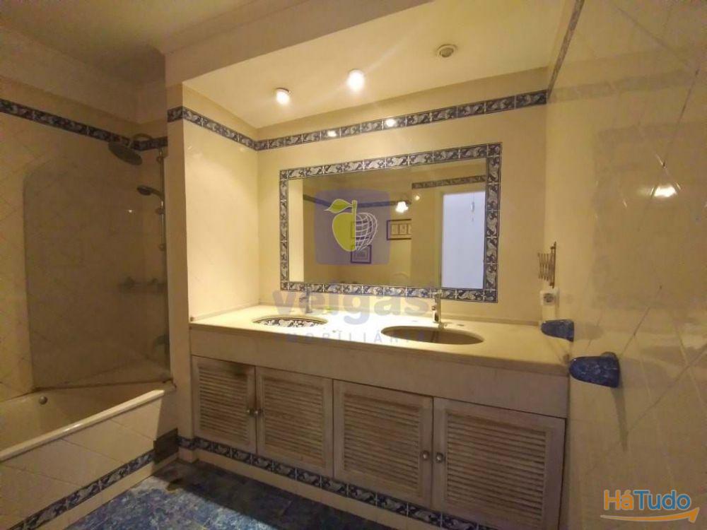 Moradia T6 ou Superior Rio de Mouro Moradia T6 ou Superior Rio de Mouro