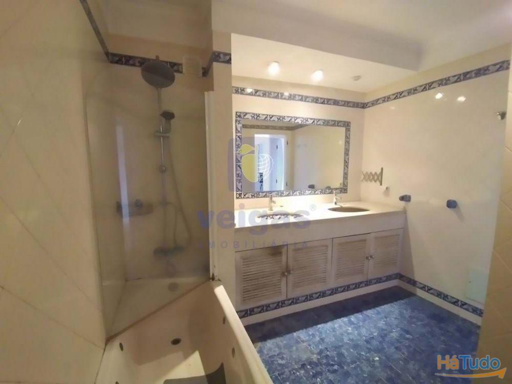 Moradia T6 ou Superior Rio de Mouro Moradia T6 ou Superior Rio de Mouro