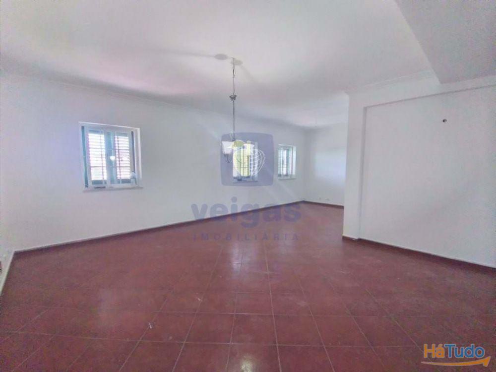 Moradia T6 ou Superior Rio de Mouro Moradia T6 ou Superior Rio de Mouro