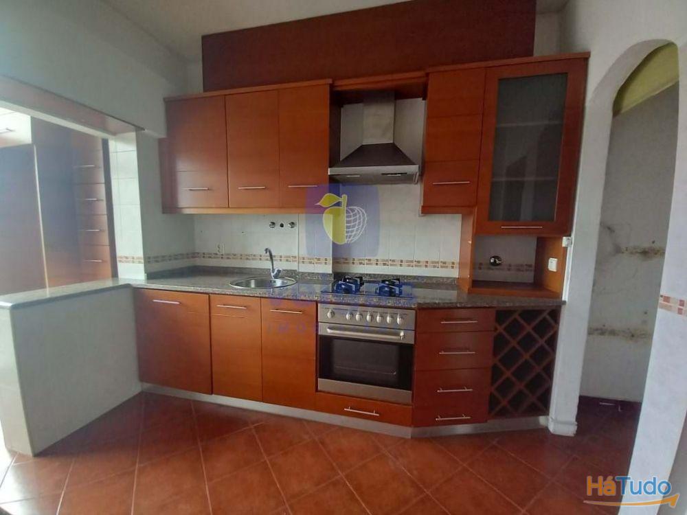Apartamento de 3 assoalhadas localizado no centro da cidade do Montijo Apartamento de 3 assoalhadas localizado no centro da cidade do Montijo