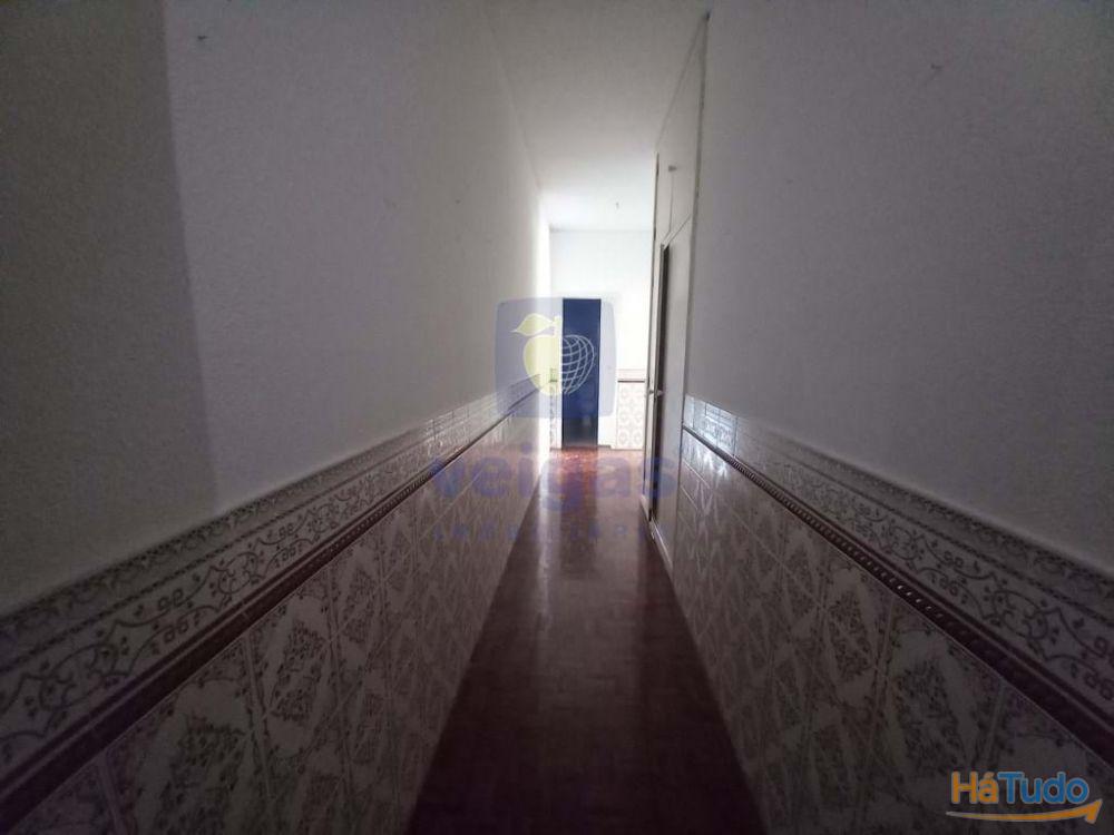 Apartamento de 3 assoalhadas localizado no centro da cidade do Montijo Apartamento de 3 assoalhadas localizado no centro da cidade do Montijo
