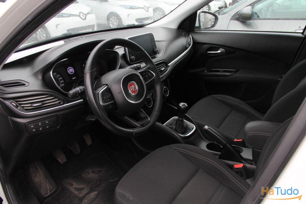 Fiat Tipo 1.3 M-jet Fiat Tipo 1.3 M-jet
