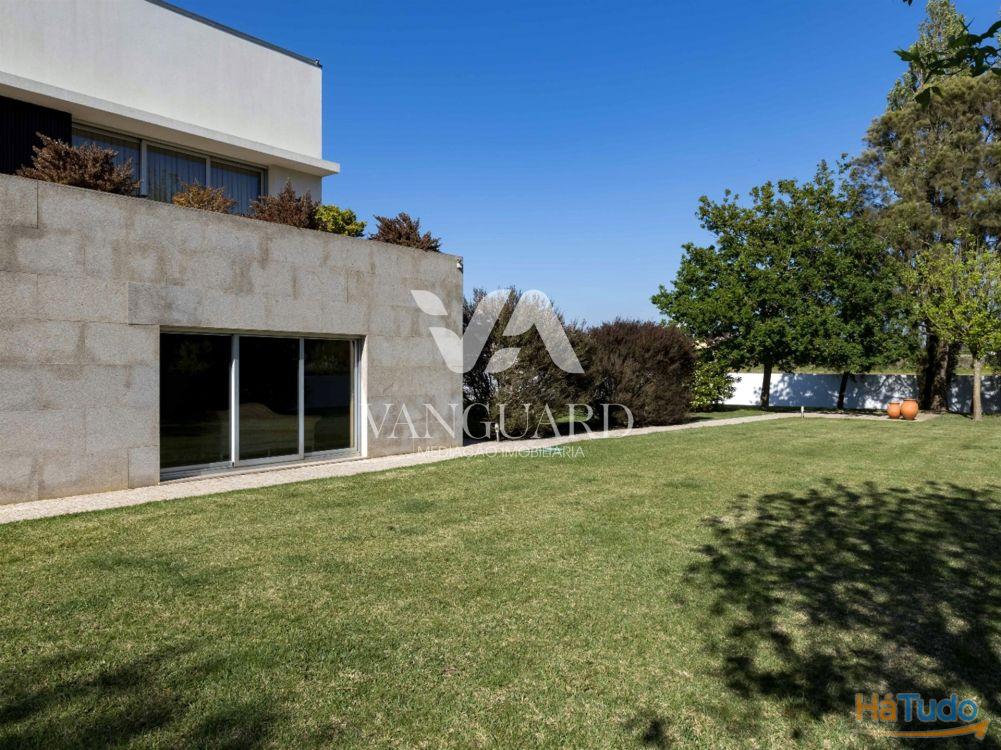Moradia de luxo com estilo Contemporâneo Argivai | Póvoa de Varzim Moradia de luxo com estilo Contemporâneo Argivai | Póvoa de Varzim