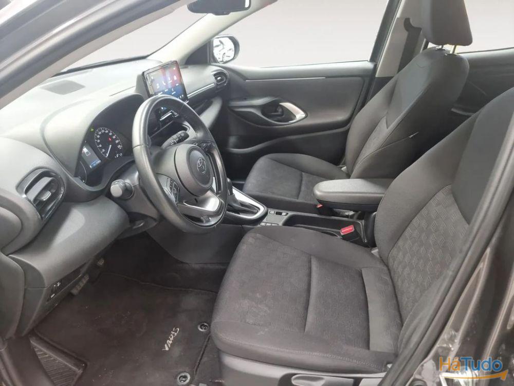Toyota Yaris 1.5 HDF Comfort Plus Toyota Yaris 1.5 HDF Comfort Plus