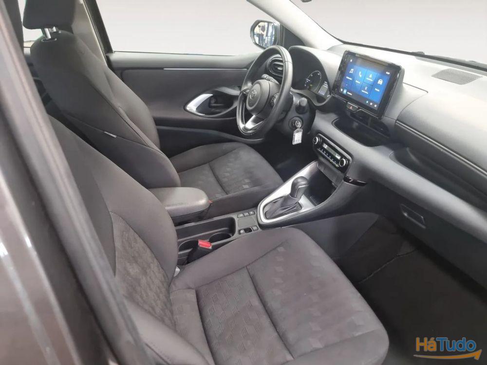 Toyota Yaris 1.5 HDF Comfort Plus Toyota Yaris 1.5 HDF Comfort Plus