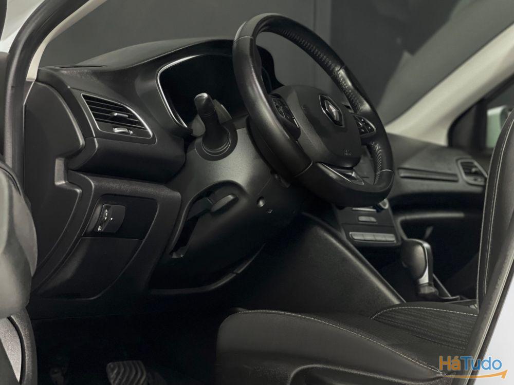 Renault Megane Sport Tourer dCi 110 FAP EDC Dynamique Renault Megane Sport Tourer dCi 110 FAP EDC Dynamique