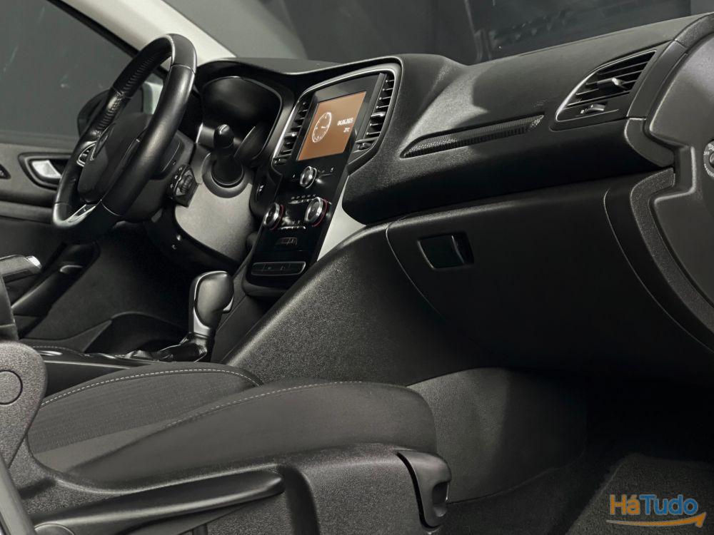 Renault Megane Sport Tourer dCi 110 FAP EDC Dynamique Renault Megane Sport Tourer dCi 110 FAP EDC Dynamique