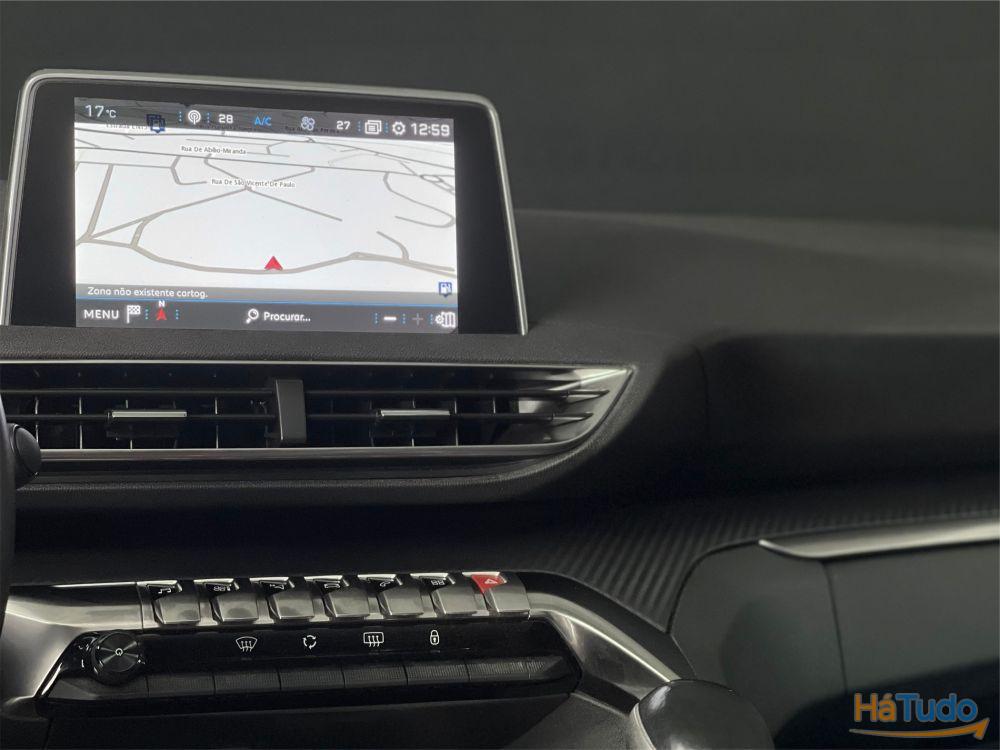 Peugeot 3008 1.5 BlueHDi Active Peugeot 3008 1.5 BlueHDi Active