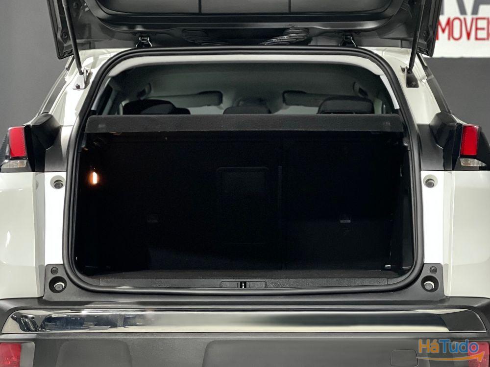 Peugeot 3008 1.5 BlueHDi Active Peugeot 3008 1.5 BlueHDi Active