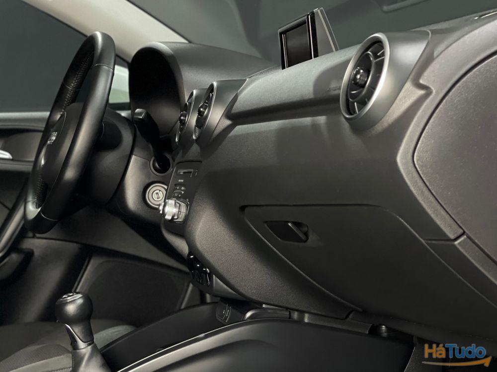 Audi A1 Sportback 1.0 TFSI Audi A1 Sportback 1.0 TFSI