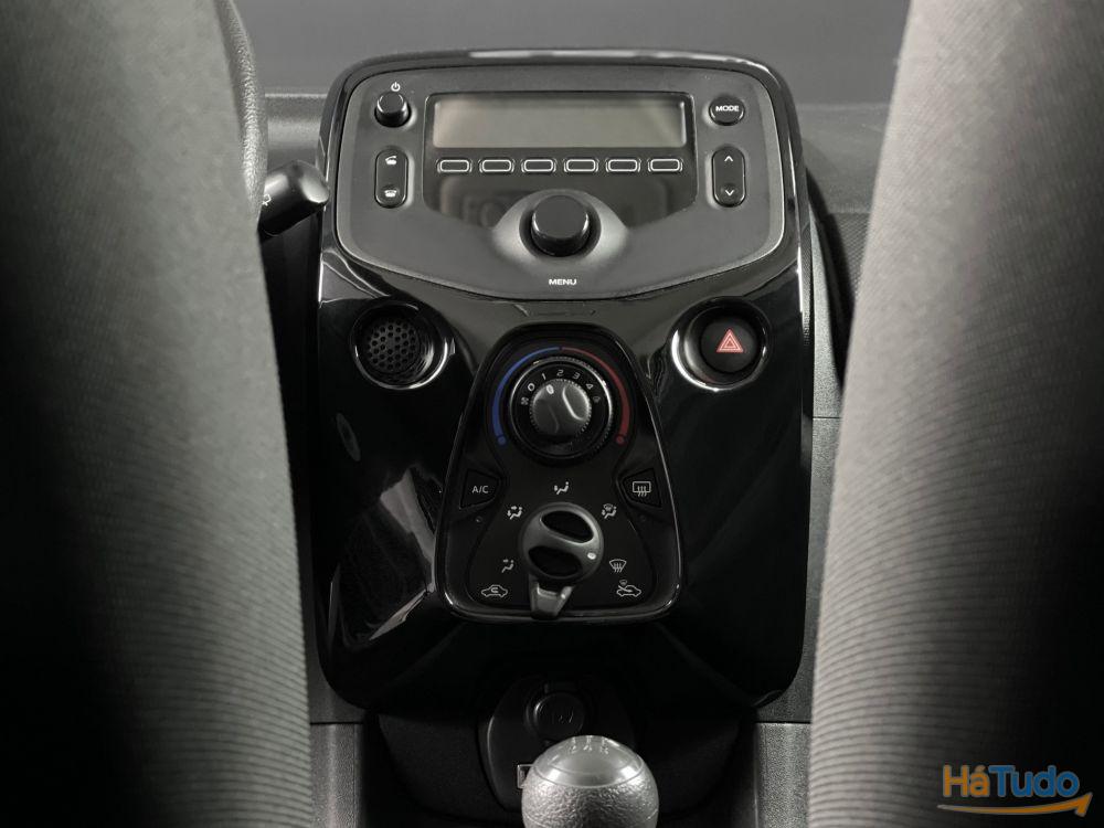 Citroën C1 1.0 VTi Feel Citroën C1 1.0 VTi Feel