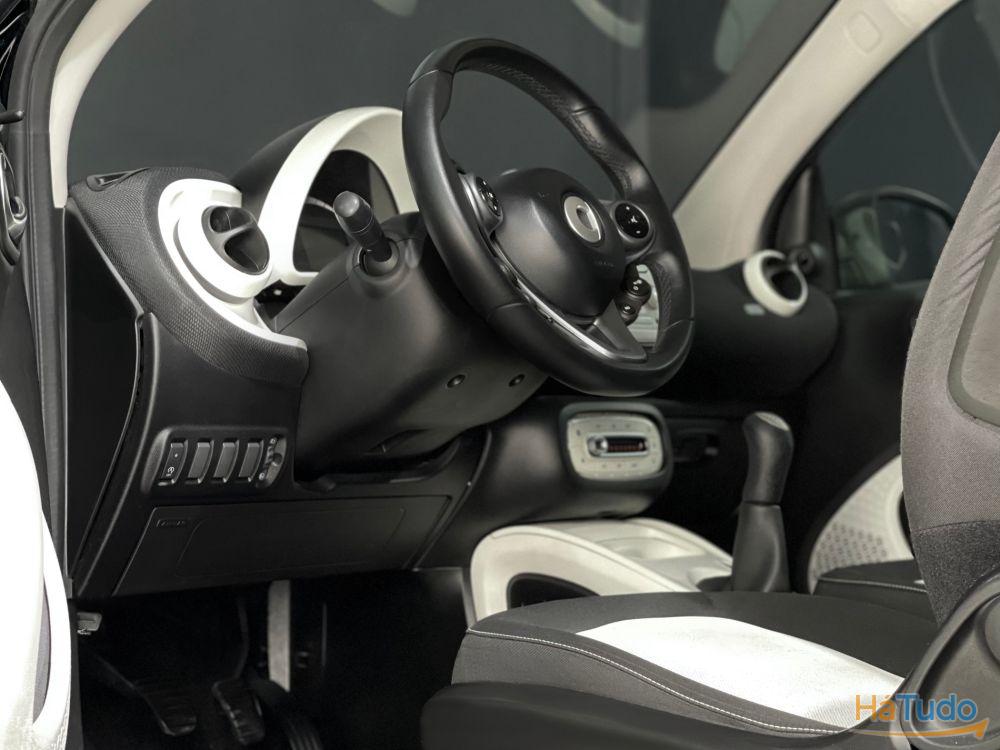 Smart ForTwo Coupé 1.0 Passion 71 Smart ForTwo Coupé 1.0 Passion 71