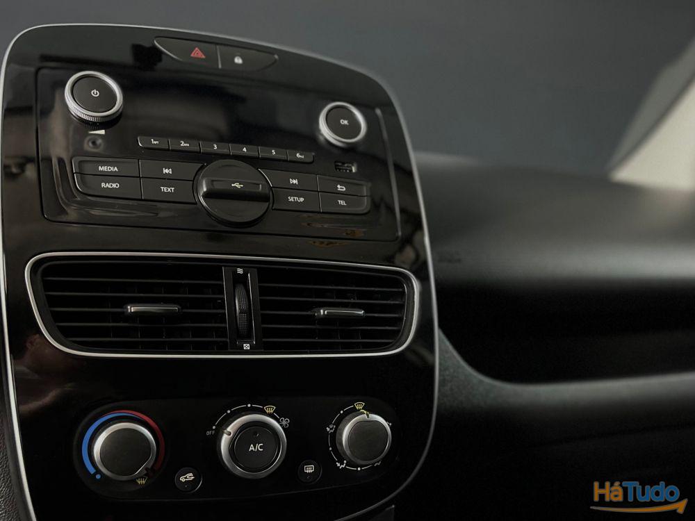 Renault Clio 1.5 dCi Zen Renault Clio 1.5 dCi Zen