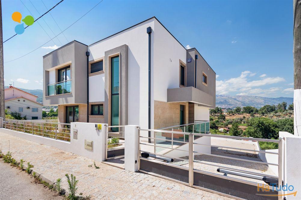 Moradia Isolada T4 ? Boidobra, Covilhã Moradia Isolada T4 ? Boidobra, Covilhã