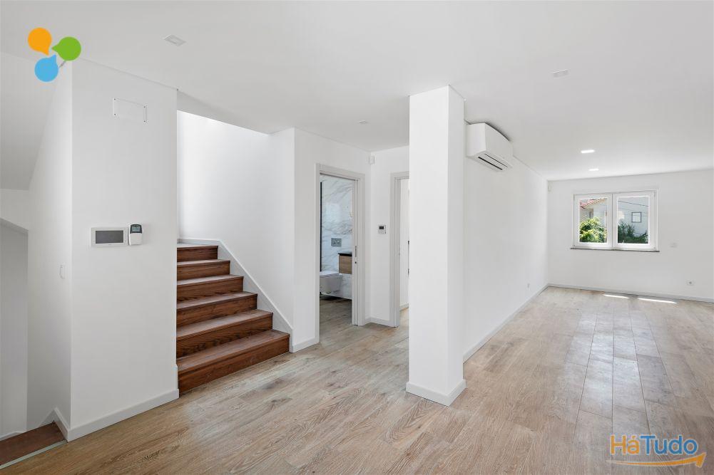 Moradia Isolada T4 ? Boidobra, Covilhã Moradia Isolada T4 ? Boidobra, Covilhã