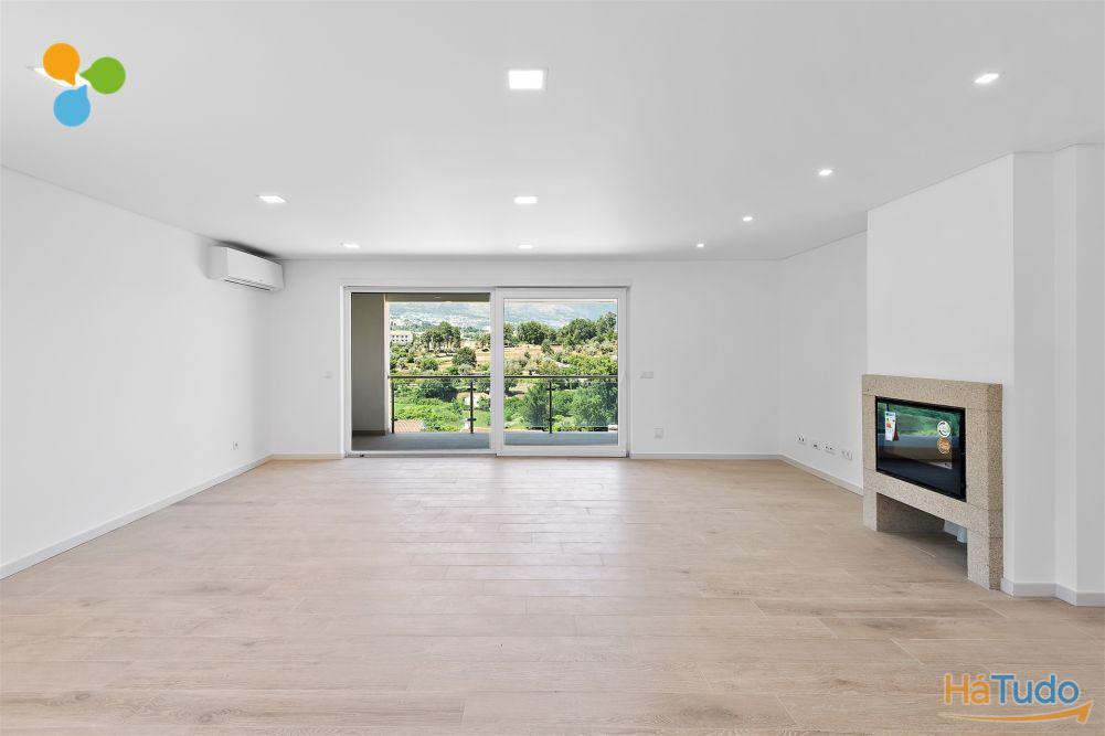 Moradia Isolada T4 ? Boidobra, Covilhã Moradia Isolada T4 ? Boidobra, Covilhã