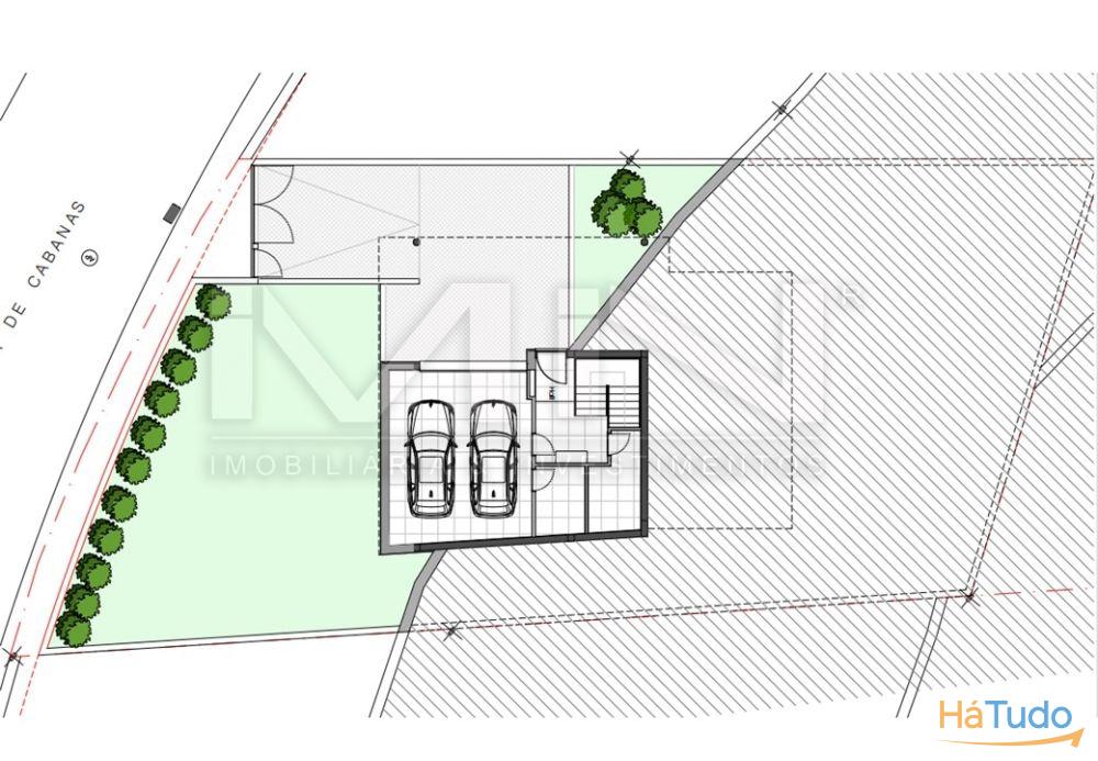 Moradia de 4 frentes - vendida em fase de acabamentos Moradia de 4 frentes - vendida em fase de acabamentos