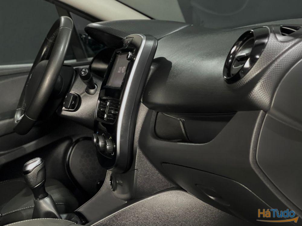 Renault Clio Sport Tourer 0.9 TCe Limited Renault Clio Sport Tourer 0.9 TCe Limited