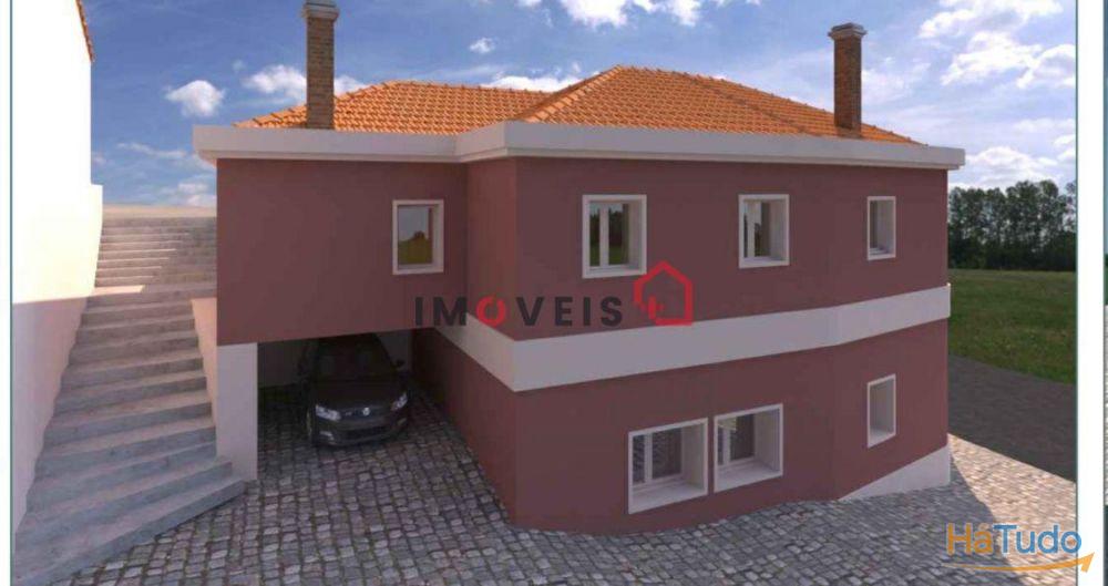 Oportunidade de Investimento: Prdio devoluto com projeto aprovado para 4 fraes