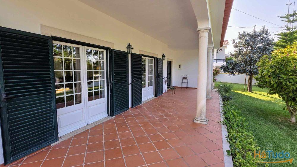 Moradia de Excelência em Tomar - M3123/25 Moradia de Excelência em Tomar - M3123/25