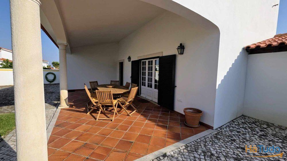 Moradia de Excelência em Tomar - M3123/25 Moradia de Excelência em Tomar - M3123/25