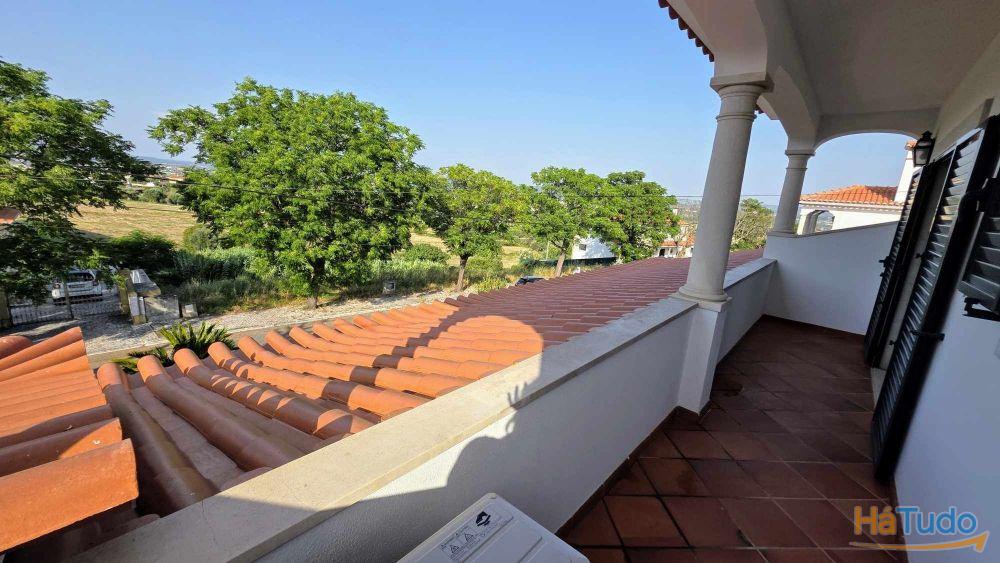 Moradia de Excelência em Tomar - M3123/25 Moradia de Excelência em Tomar - M3123/25