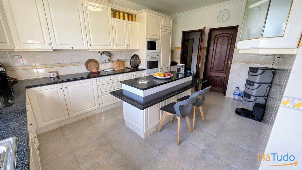 Moradia de Excelência em Tomar - M3123/25 Moradia de Excelência em Tomar - M3123/25