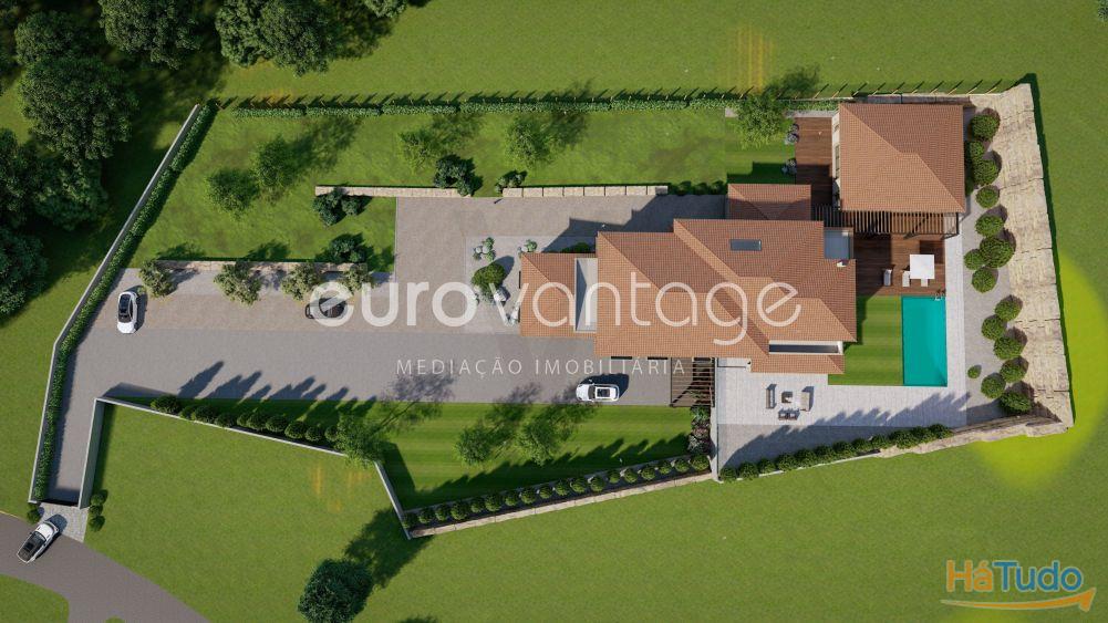 Moradia T7 de Luxo com Piscina, Jardins, Leiria