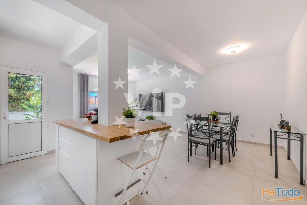 VILAMOURA- CENTRO - APARTAMENTO DE DOIS QUARTOS - PISCINA