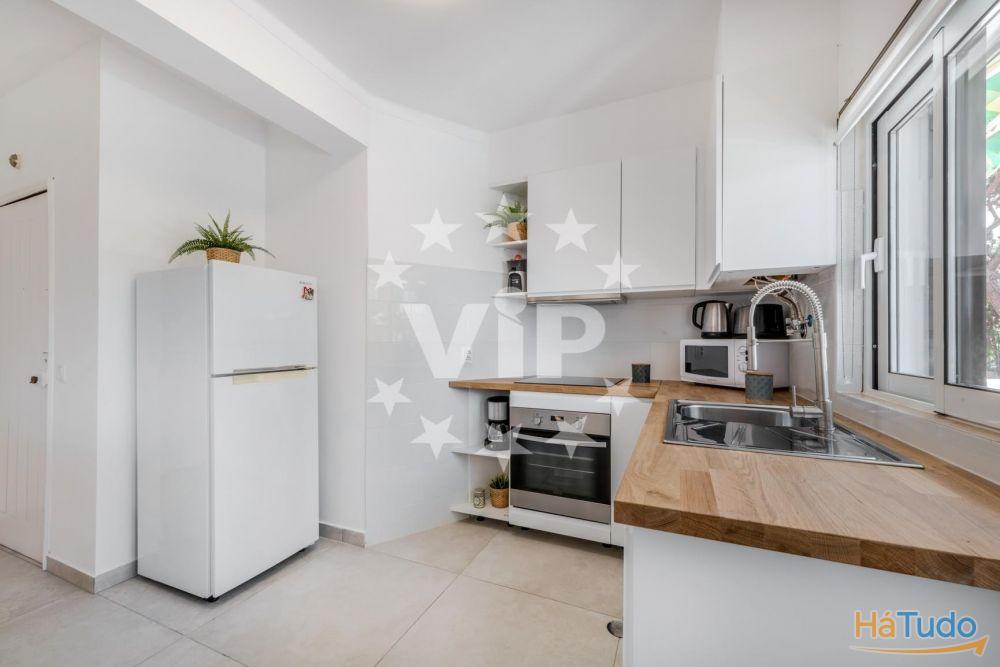 VILAMOURA- CENTRO - APARTAMENTO DE DOIS QUARTOS - PISCINA