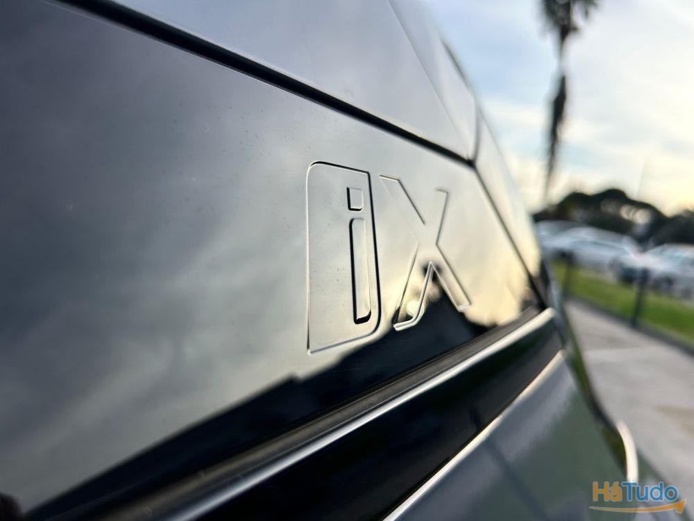 BMW iX XDrive 40 Pack desportivo