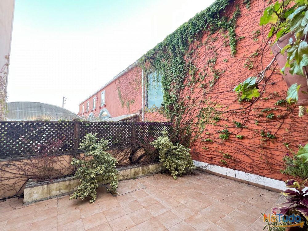 T2, Novo em Massam - ?350.000