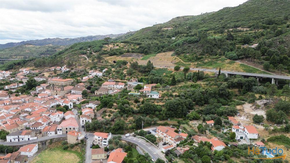 Moradia T5 Venda em Alpedrinha,Fund�o