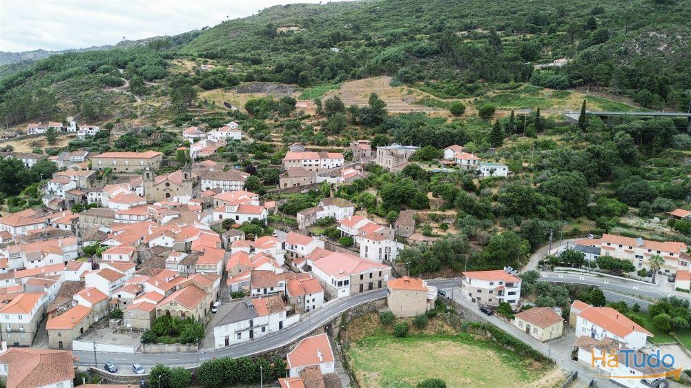 Moradia T5 Venda em Alpedrinha,Fund�o