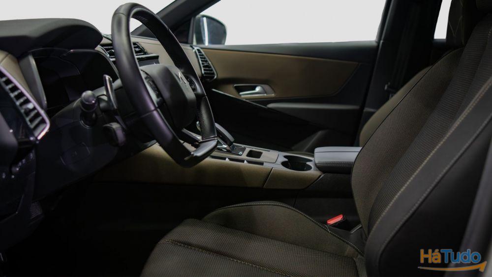 DS DS7 Crossback E-Tense Bastille+ EAT8