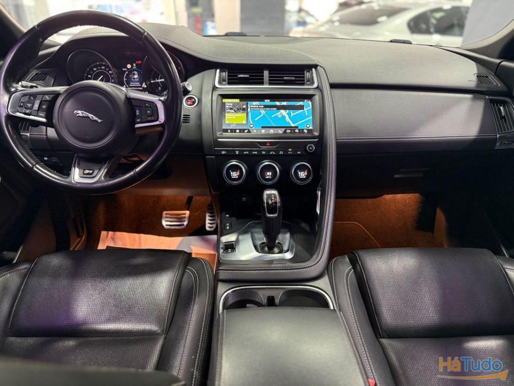 Jaguar E-Pace 2.0 i4D R-Dynamic S AWD Aut.