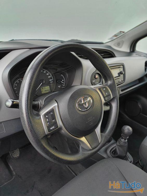 Toyota Yaris 1.4 D-4D Active+AC Toyota Yaris 1.4 D-4D Active+AC