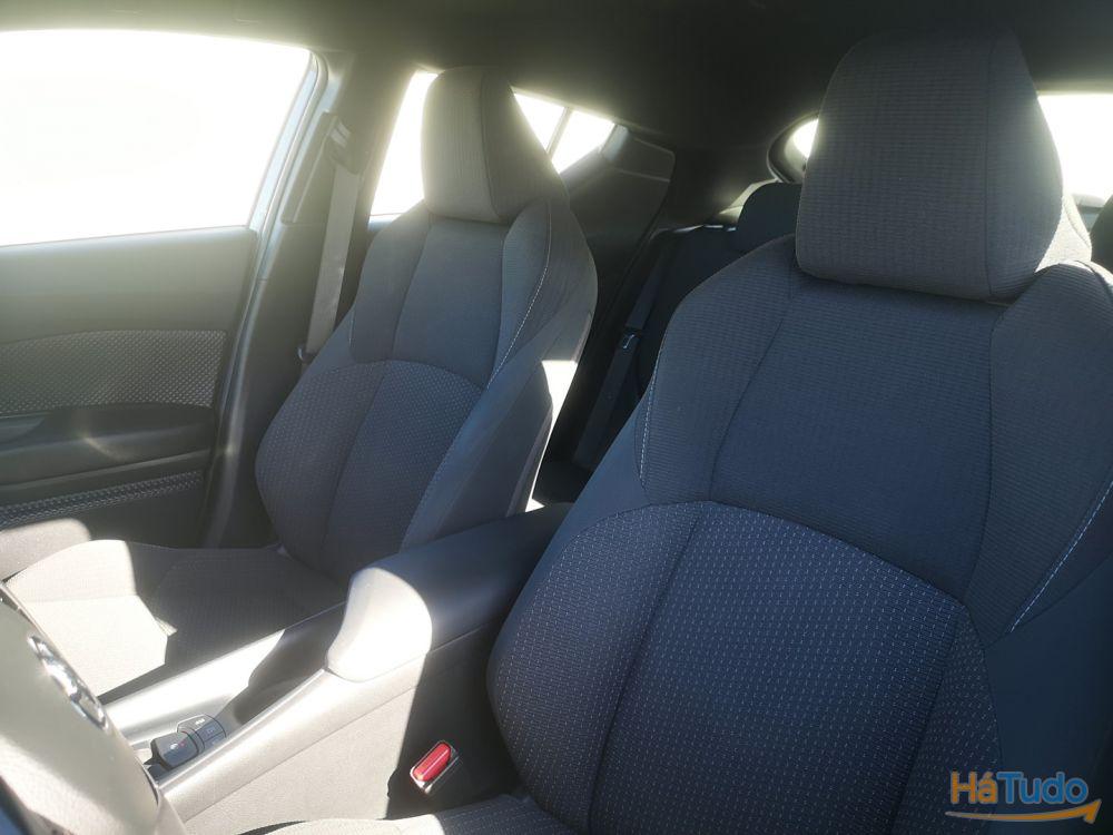 Toyota C-HR 1.8 HSD Comfort+P.Style Toyota C-HR 1.8 HSD Comfort+P.Style