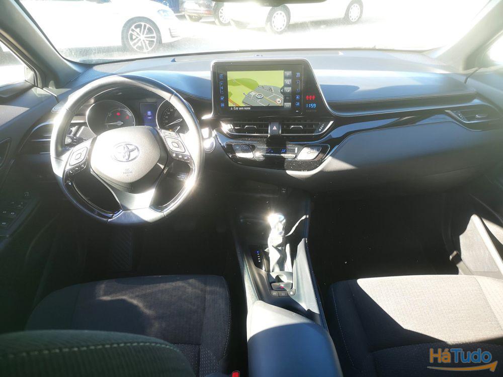 Toyota C-HR 1.8 HSD Comfort+P.Style Toyota C-HR 1.8 HSD Comfort+P.Style