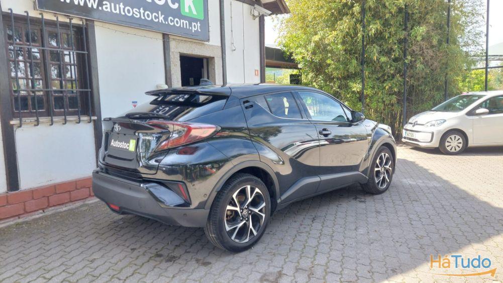Toyota C-HR 1.8 Hybrid Exclusive Toyota C-HR 1.8 Hybrid Exclusive